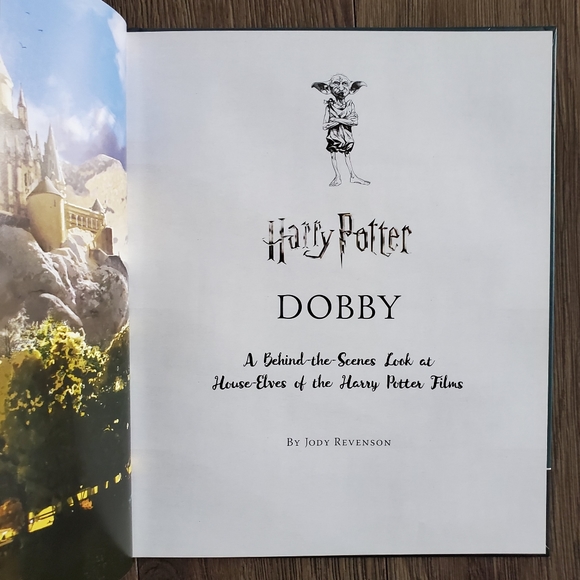 Harry Potter Book and Model Set - Dobby and Buckbeak - Picture 5 of 6